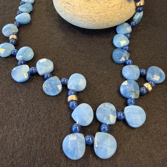 Peruvian Blue Opal and Lapis Lazuli Necklace - Picture 2 of 9